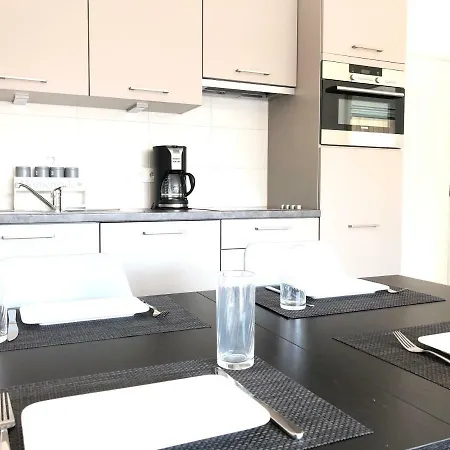 Crystal - Pool & Apartment *